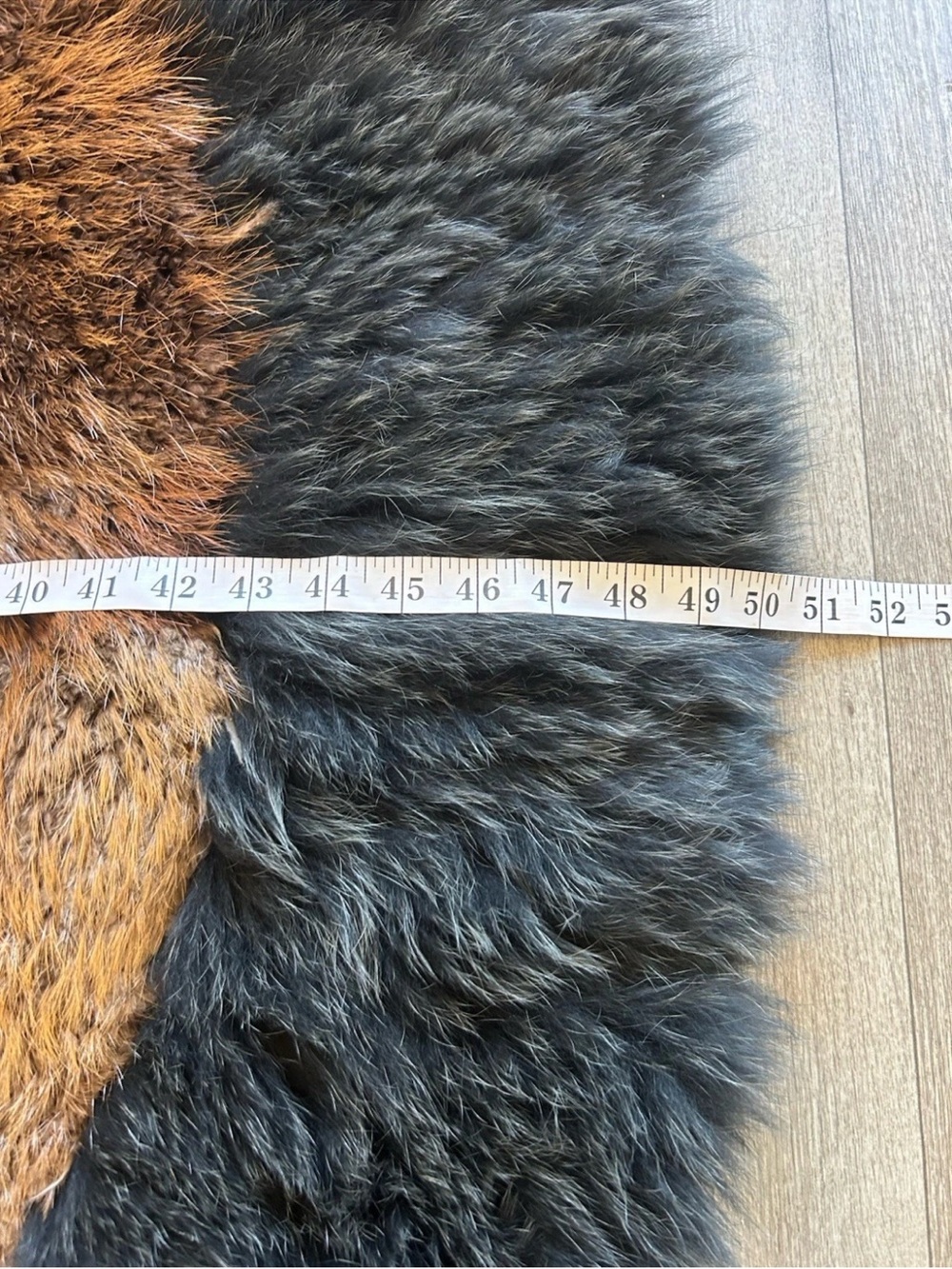 Vintage 1970’s Handmade Real Fur Patchwork Round Rug 50” Brown Black Lodge Decor - Picture 11 of 14
